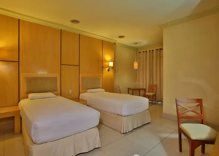 Crown Regency Residences - Quarantine 3*