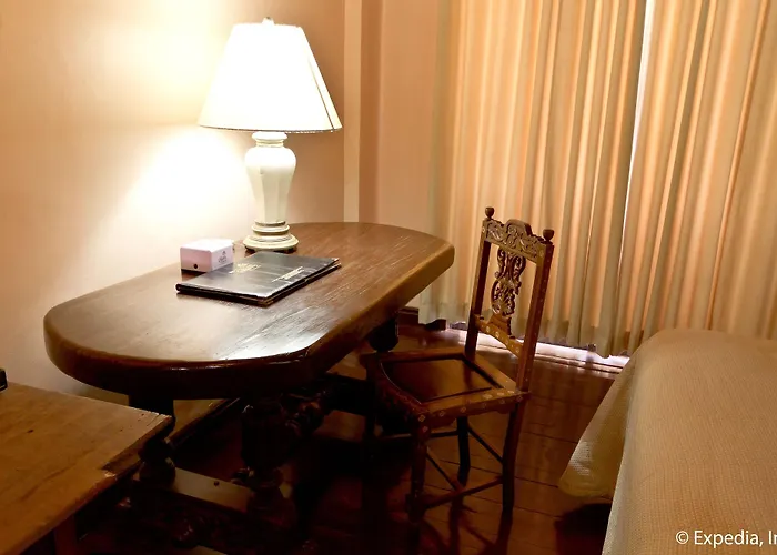 Crown Regency Residences - Quarantine Hotel Cebu