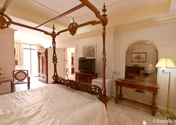 Crown Regency Residences - Quarantine Hotel Cebu