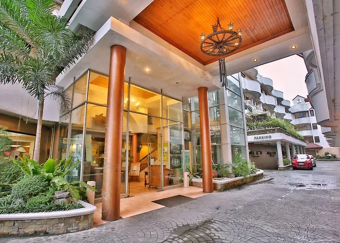 Crown Regency Residences - Quarantine 3*
